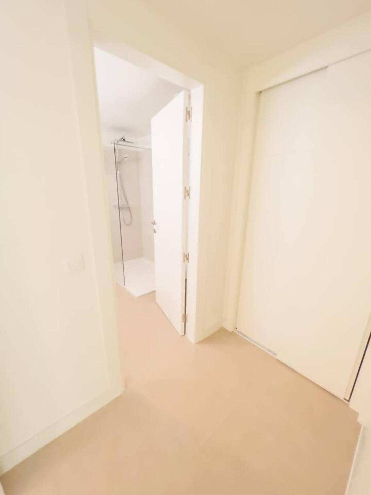 Bajo Con Jardin En La Milla De Oro Lejlighed Marbella Eksteriør billede
